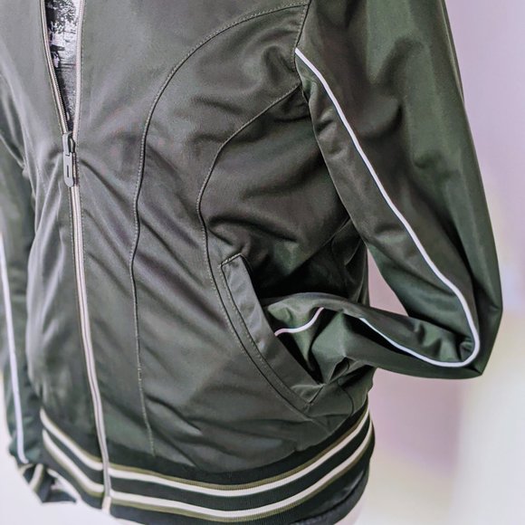 ✨HOST PICK✨ ZARA  Men - Reversible Bomber Jacket - Picture 4 of 12